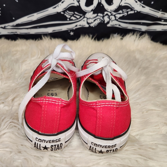 Red Converse - Picture 2 of 4